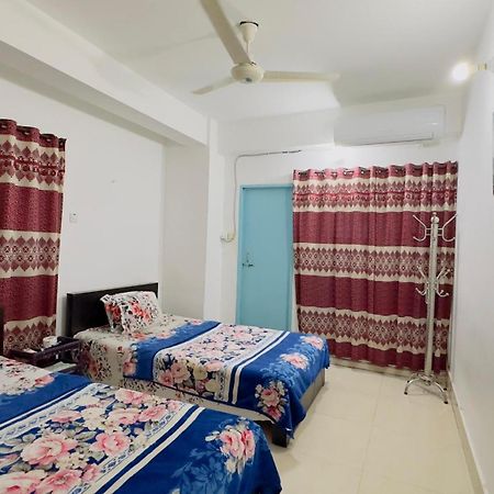 Mohammadia Restaurant & Guest House Near United Hospital Dhaka Exterior photo
