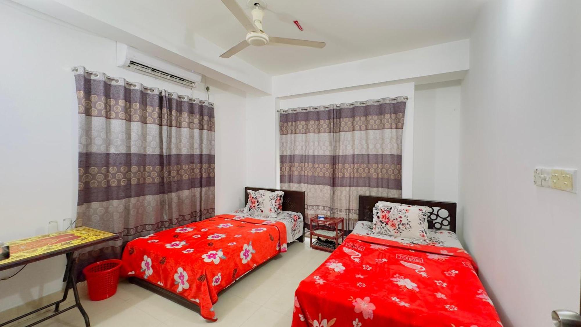 Mohammadia Restaurant & Guest House Near United Hospital Dhaka Exterior photo