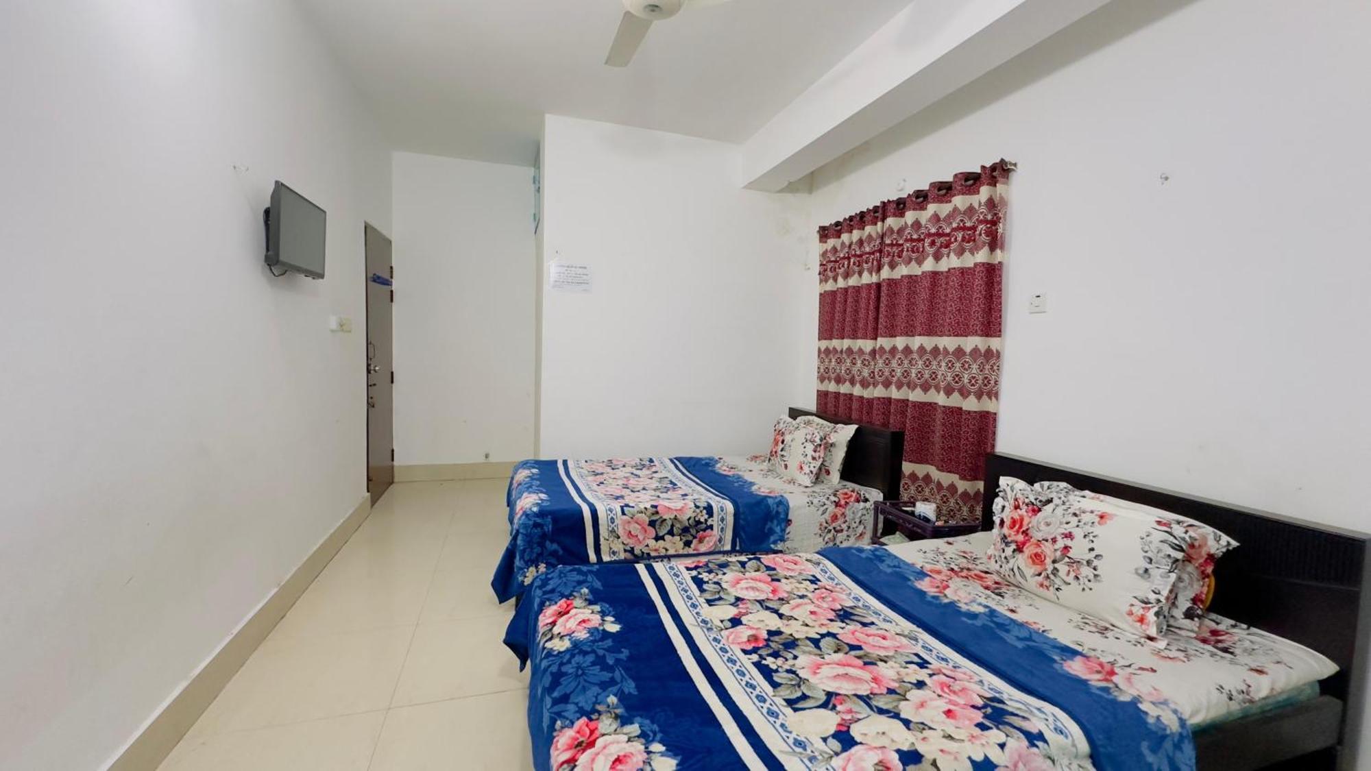 Mohammadia Restaurant & Guest House Near United Hospital Dhaka Exterior photo