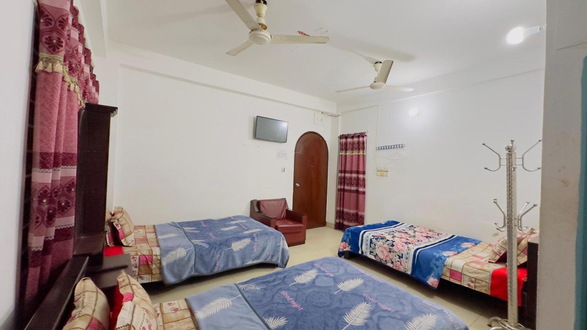 Mohammadia Restaurant & Guest House Near United Hospital Dhaka Exterior photo