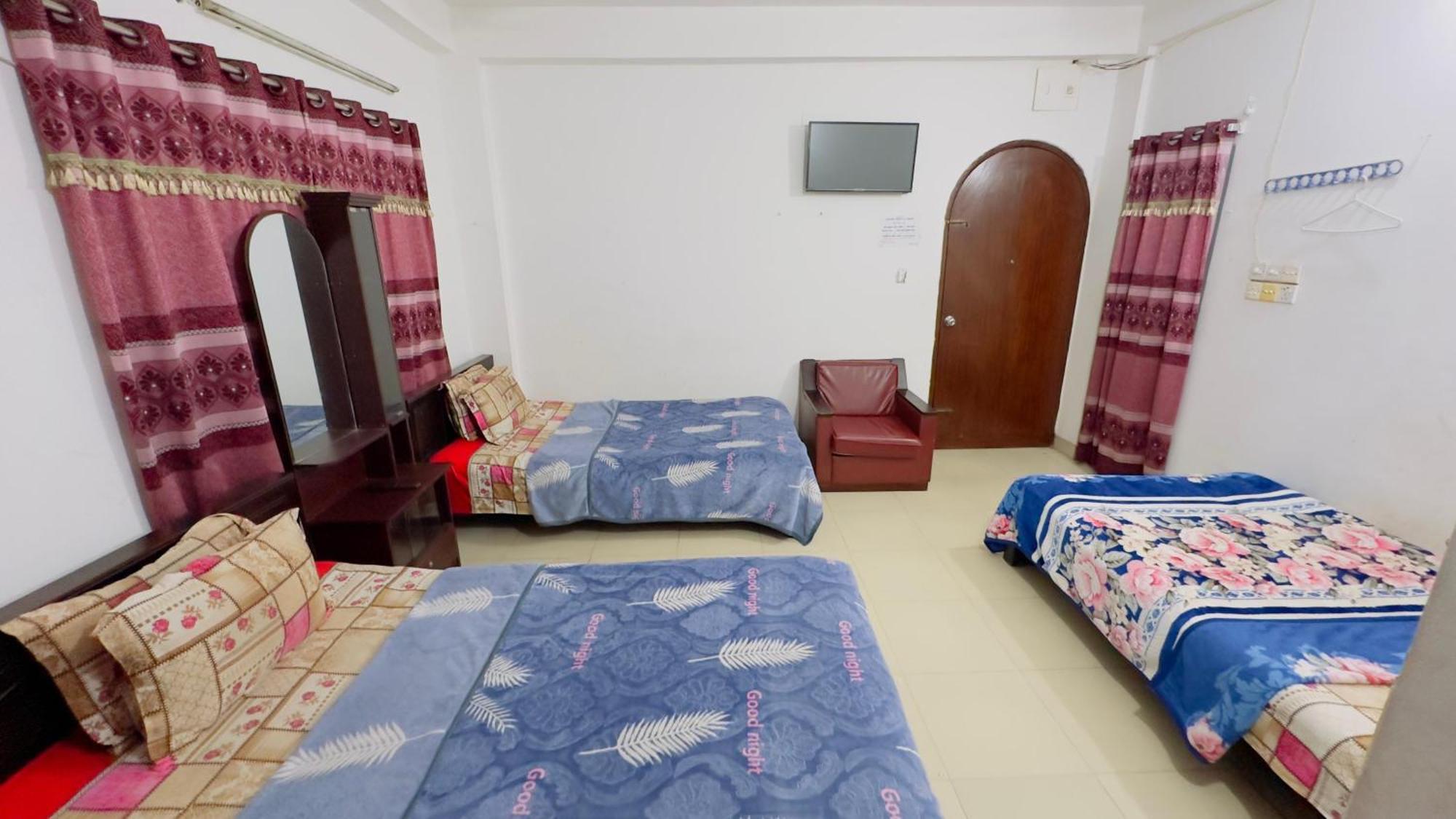 Mohammadia Restaurant & Guest House Near United Hospital Dhaka Exterior photo